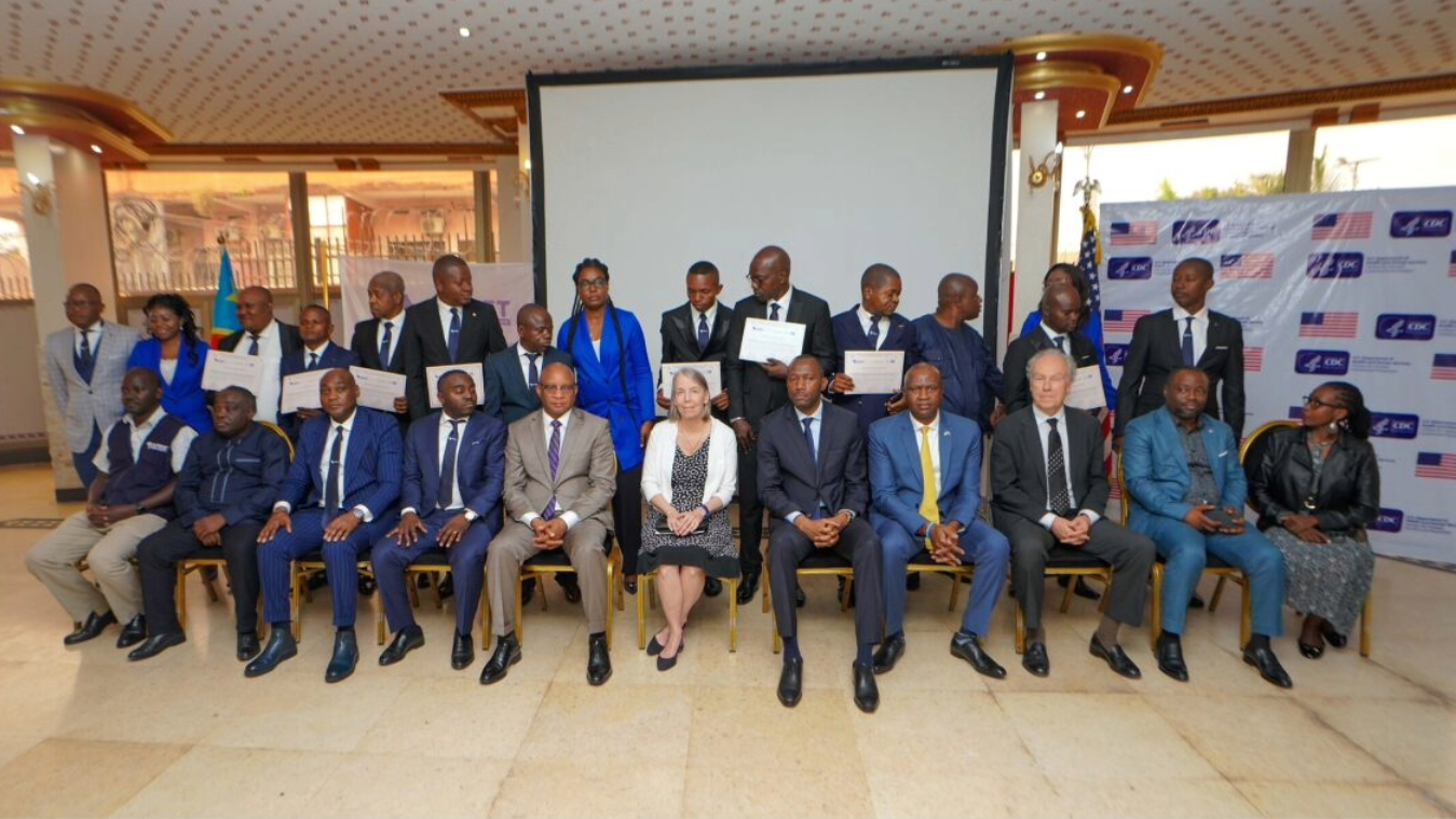 DRC-FETP-1 CDC-supported inaugural FETP Intermediate Level graduation ceremony group photo