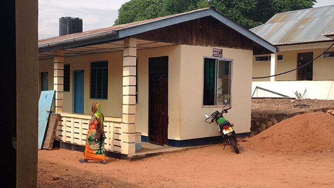 -- title missing -- exterior of a health facility in Kigoma Region