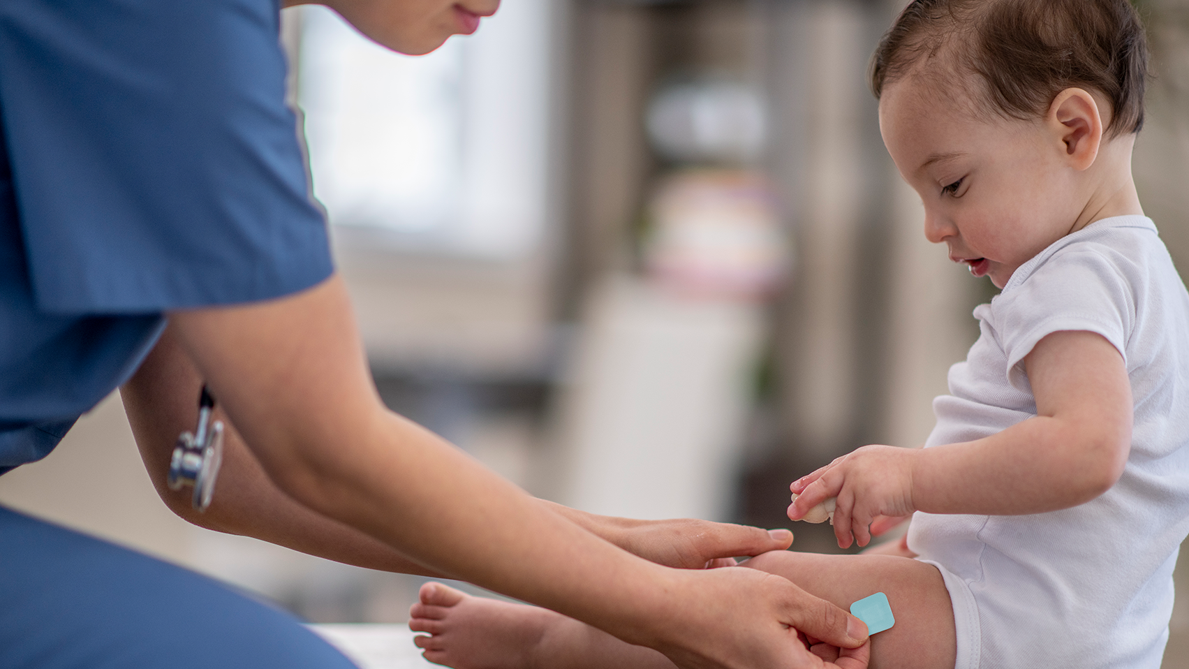 Todos los niños menores de 5 años deberían recibir las vacunas contra Haemophilus influenzae tipo b o Hib