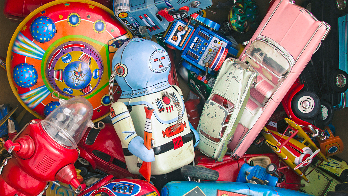 oldtoysmedium.jpg Box of old toys.