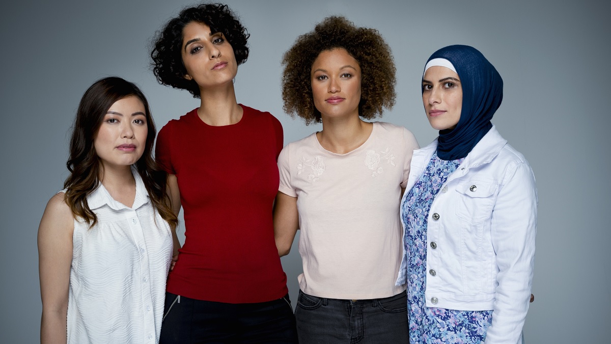 4 women 4 women