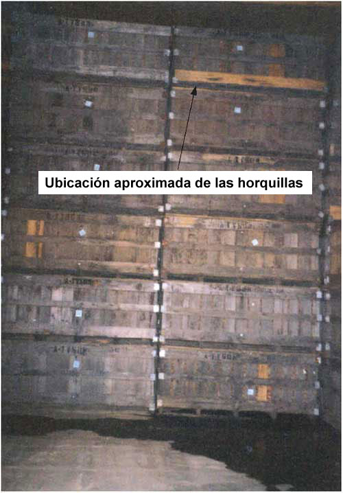 full200304a Foto 1. Sitio del incidente, Ubicación aproximada de las horquillas