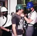 hhe3.jpg_53716 El personal de NIOSH prueba el ajuste de un respirador