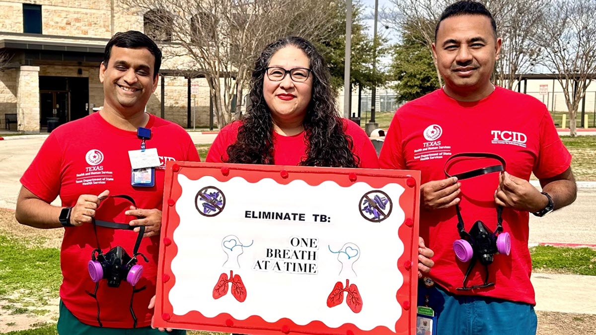 Texas Center for Infectious Disease Respiratory Therapy Department 3 representatives from the Texas Center for Infectious Disease Respiratory Therapy Department
